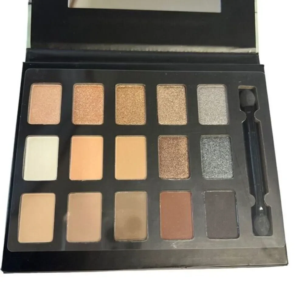 OKALAN POWDER BARE TEMPTATION Eyeshadow Palette 15‎ Color with mirror A Unused